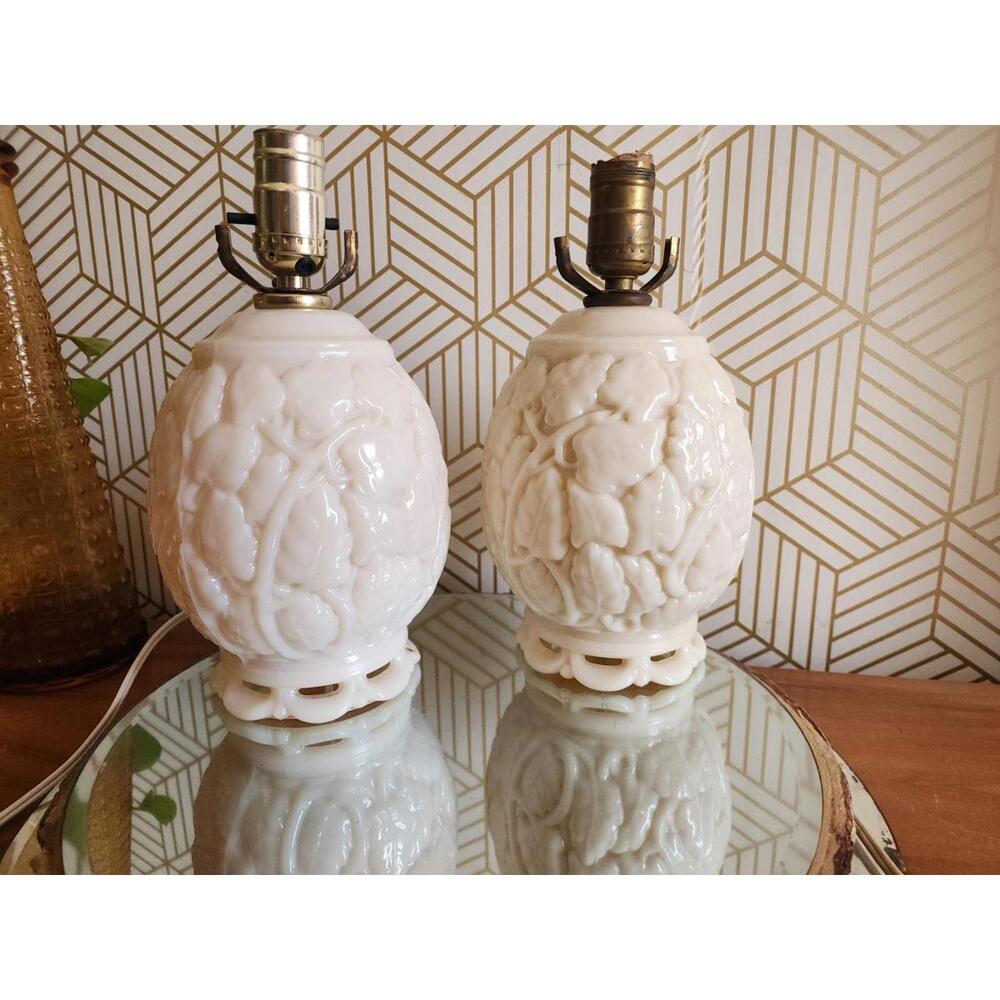 Vintage Aladdin Oak Leaf Alacite Glass Electric Lamp Pair